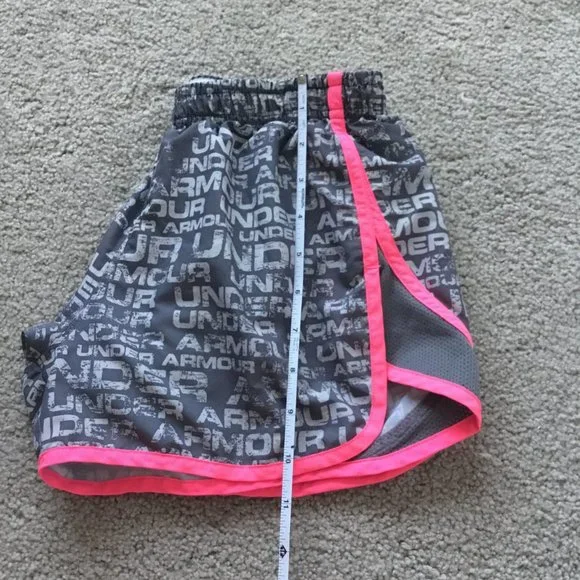 under Armour shorts - Picture 2 of 6